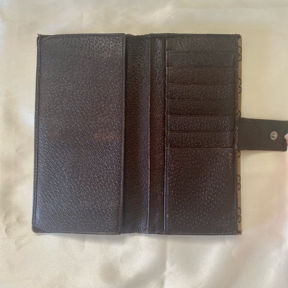 Gucci Long Snap Monogram Wallet - Picture 4 of 11